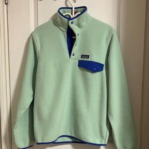 Patagonia Light Green Fleece with Blue Trim